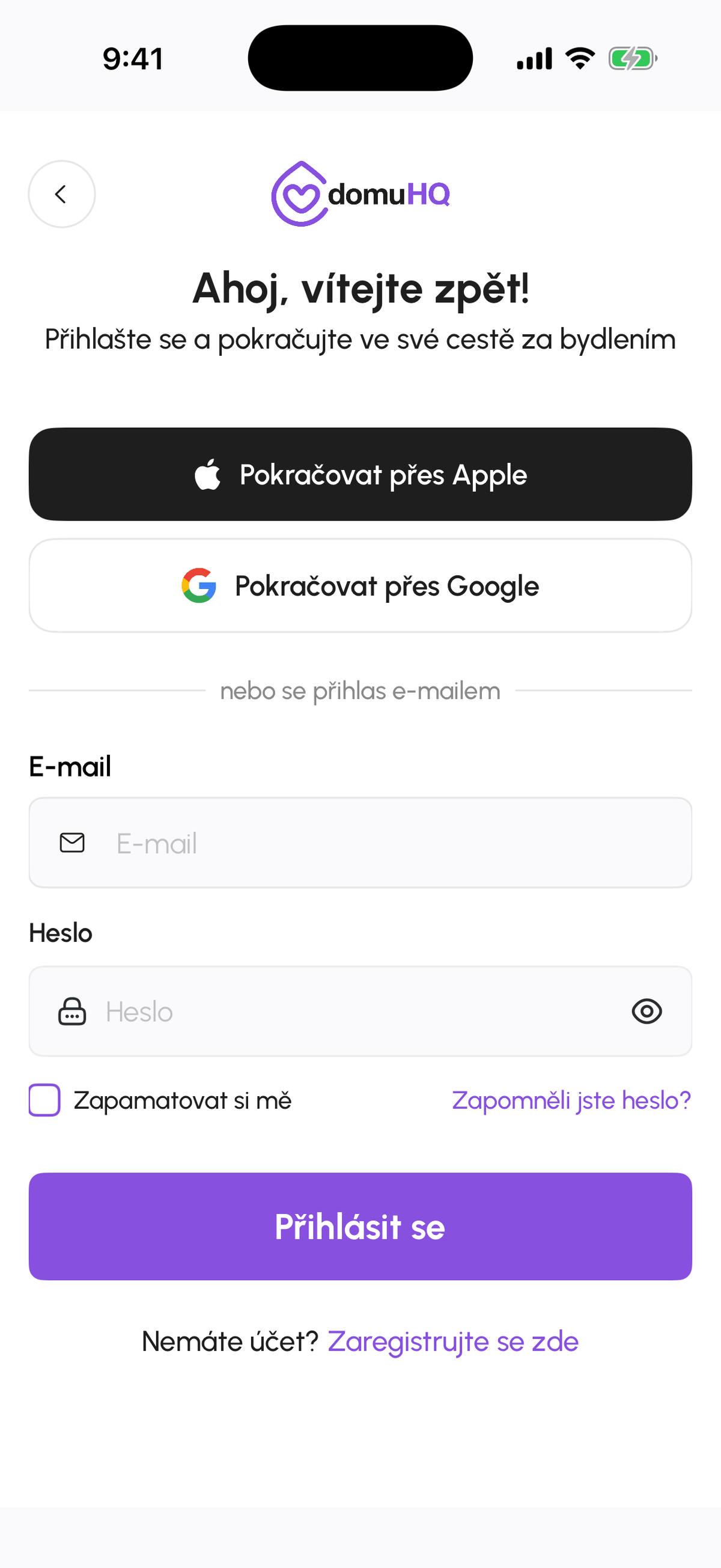 Přihlašovací obrazovka DomuHQ na iPhonu