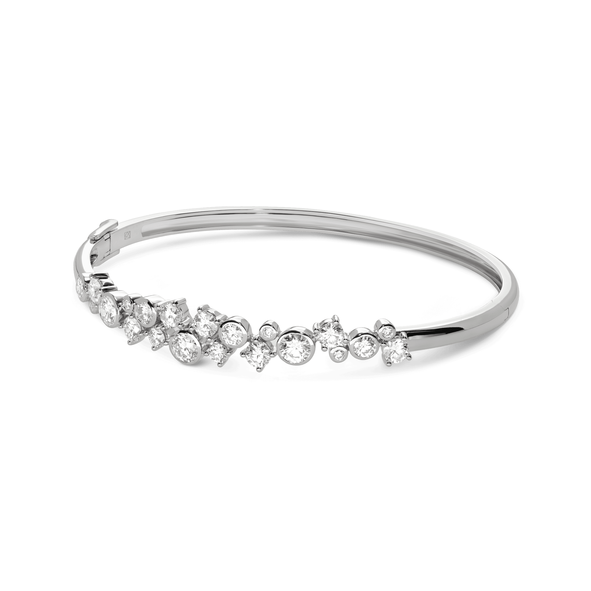 Side view of the white gold Waterfront Bangle