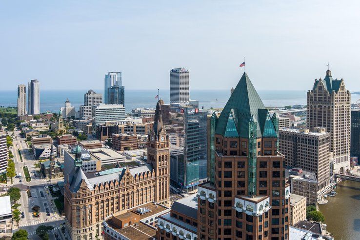 Les villes les moins connectées à Internet — Infographie de Milwaukee (Wisconsin) — les centres urbains du Midwest connaissent toujours des disparités en matière de connectivité Internet.