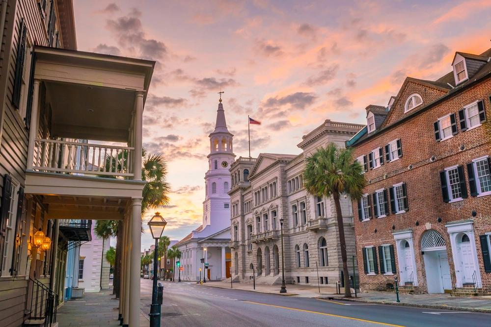 States Where Residents Are Spending the Most on Groceries - Infographics of Historic buildings in downtown Charleston, representing South Carolina’s growing grocery bill concerns.