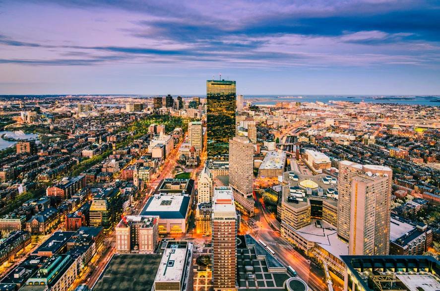 Les villes les plus et les moins densément peuplées en Amérique — Skyline de Boston.