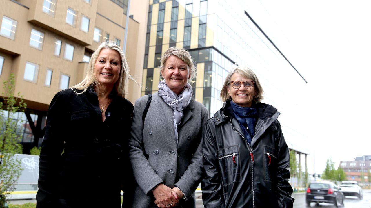 Tre personer, Kirsti Andresen, Anne K. Eggen Lervik og Elin Schjenken Halvorsen