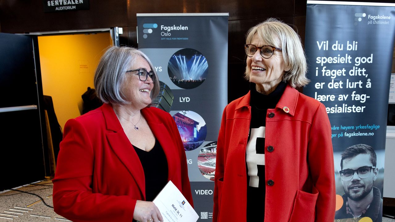 Bilde av Rektor ved Fagskolen Oslo, Kirsti Andresen og Høyres representant i utdannings- og forskningskomiteen, Kari-Anne Jønnes