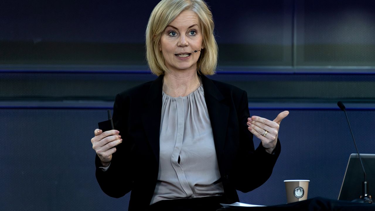 utdanningsminister Sigrun Aasland (Ap)