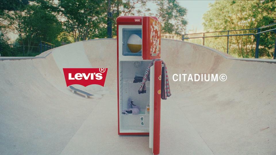 LEVI'S