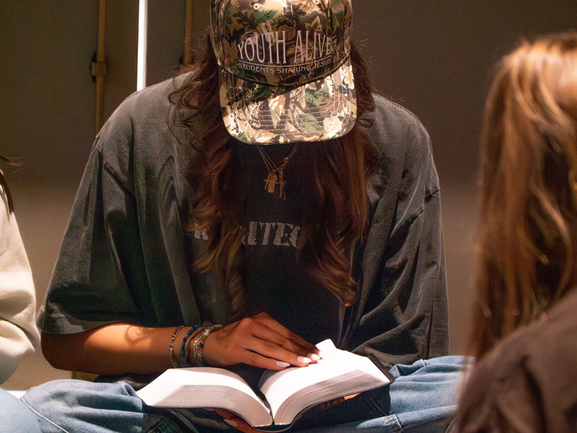 Students sharing faith