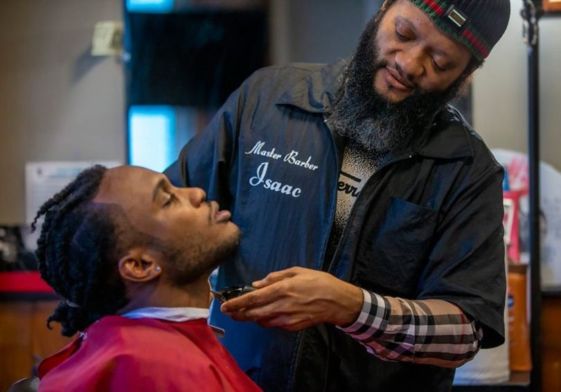 How to enroll in Barber School and graduate