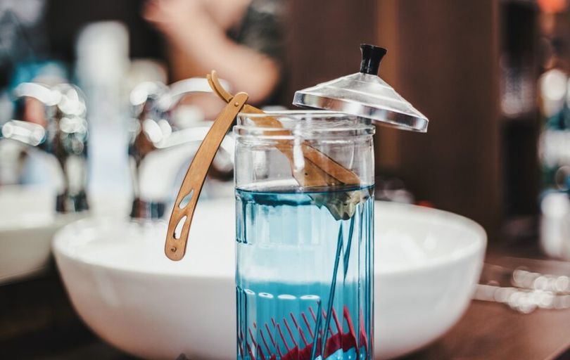 How to Use Barbicide to Sanitize