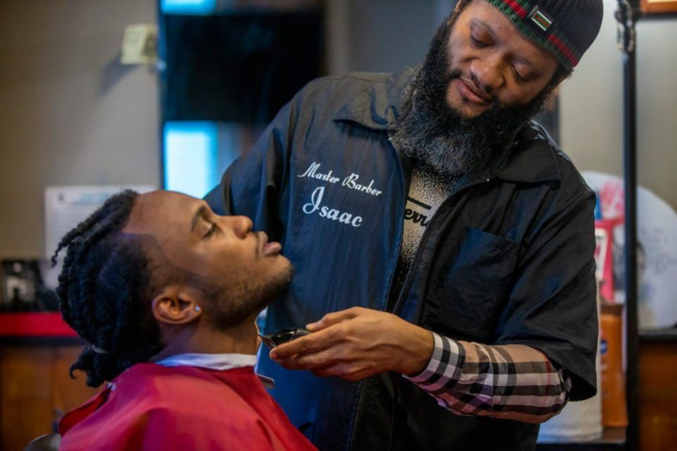 How to enroll in Barber School and graduate