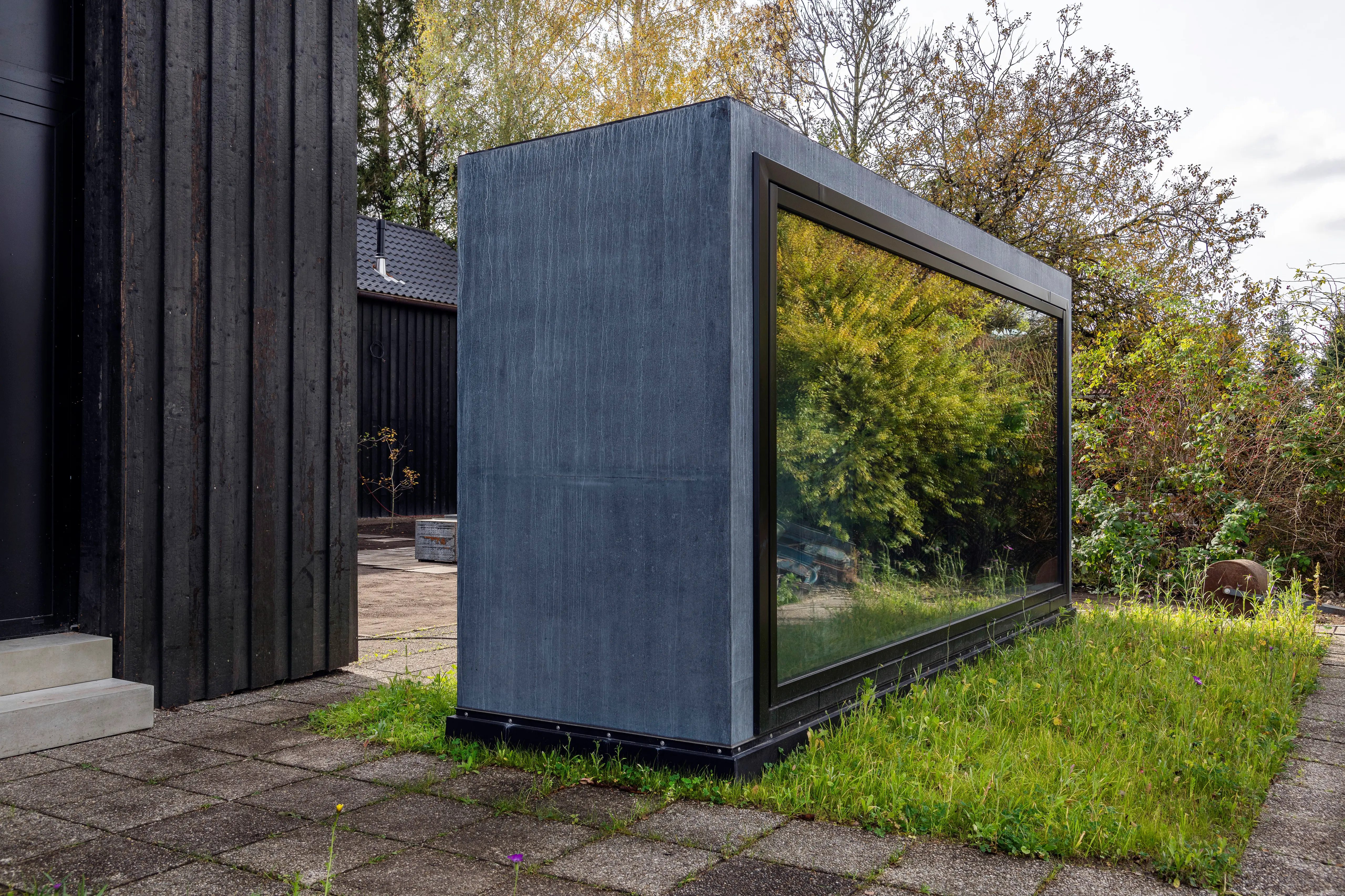 atelier hannes roether pliening, munic, black house