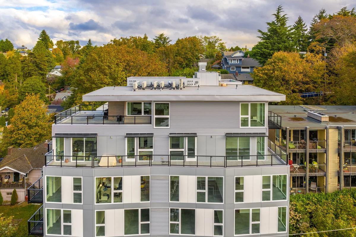 Exterior view of Fremont View Apartments