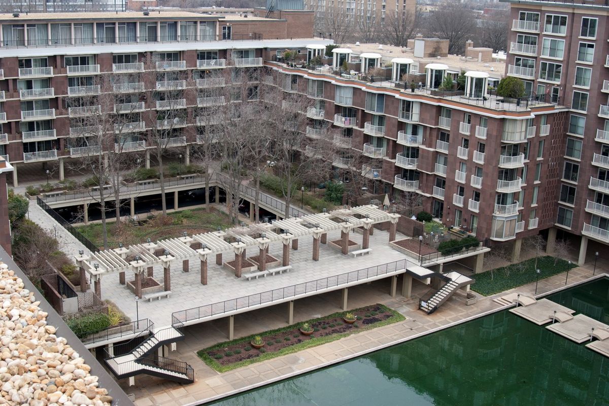 Harbour Square – South Tower