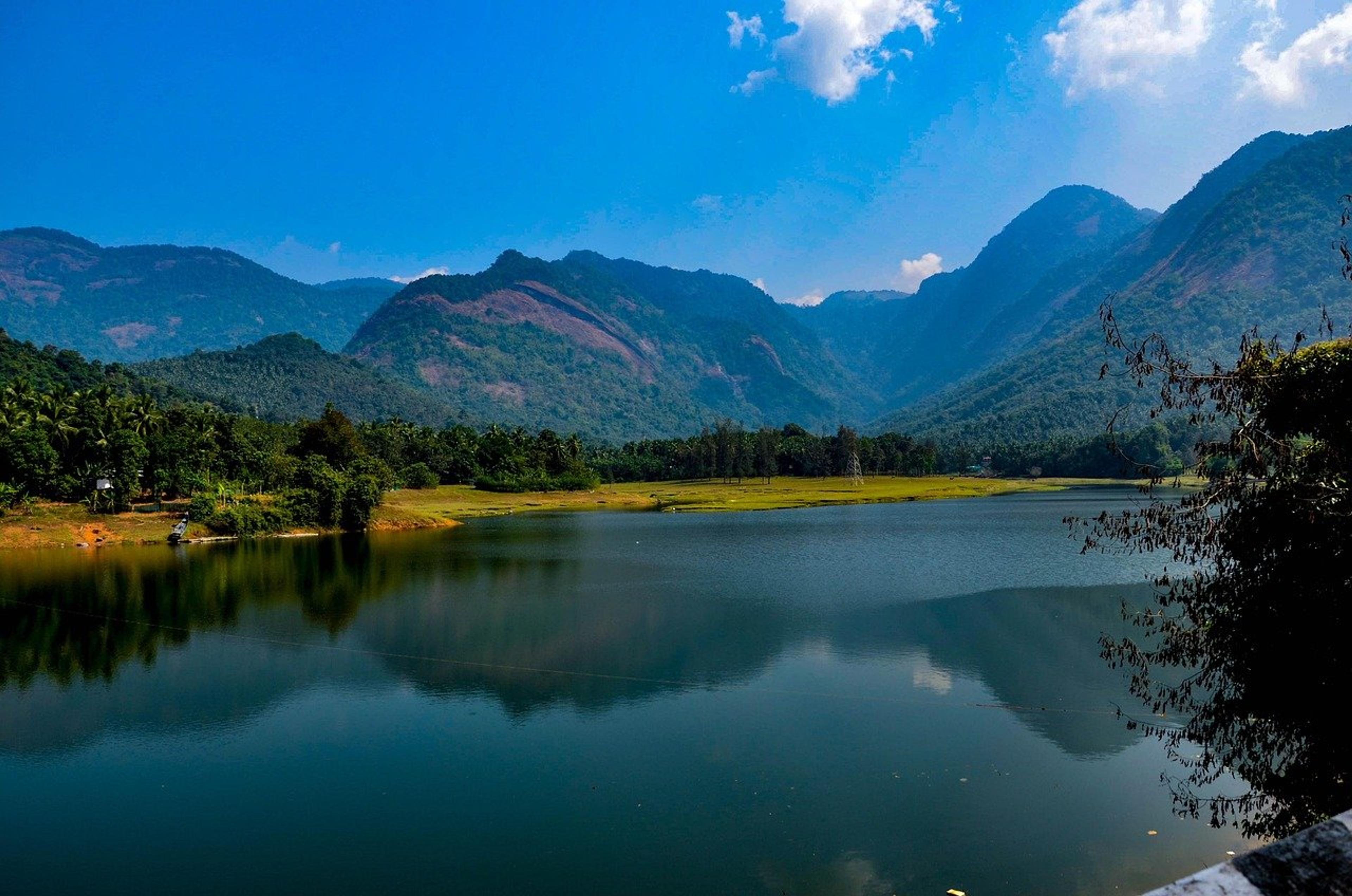 Kerala Month Wise Travel Guide 2026 - Cover Image