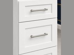 18-inch Shaker Vanity Drawer Base Cabinet — drawer detail