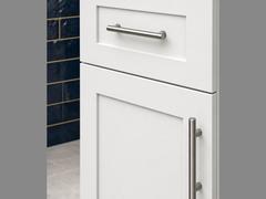 15-inch Shaker Base Cabinet — drawer detail