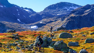 Mountain biking in Raggsteindalen