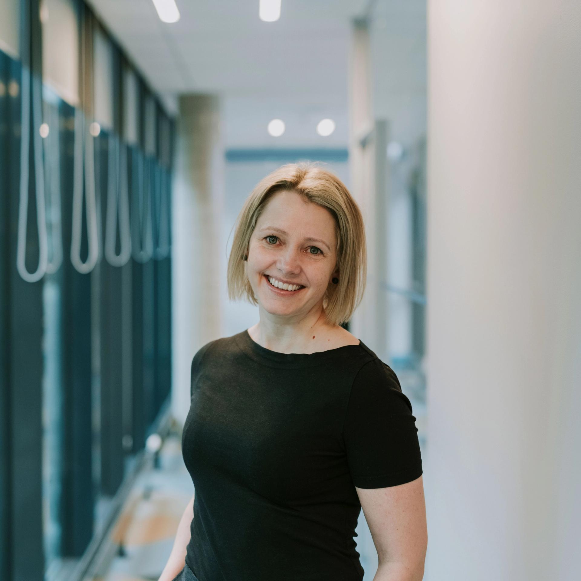 Portrait photo of Beate Vigmostad. Grøvik, CEO at Solwr