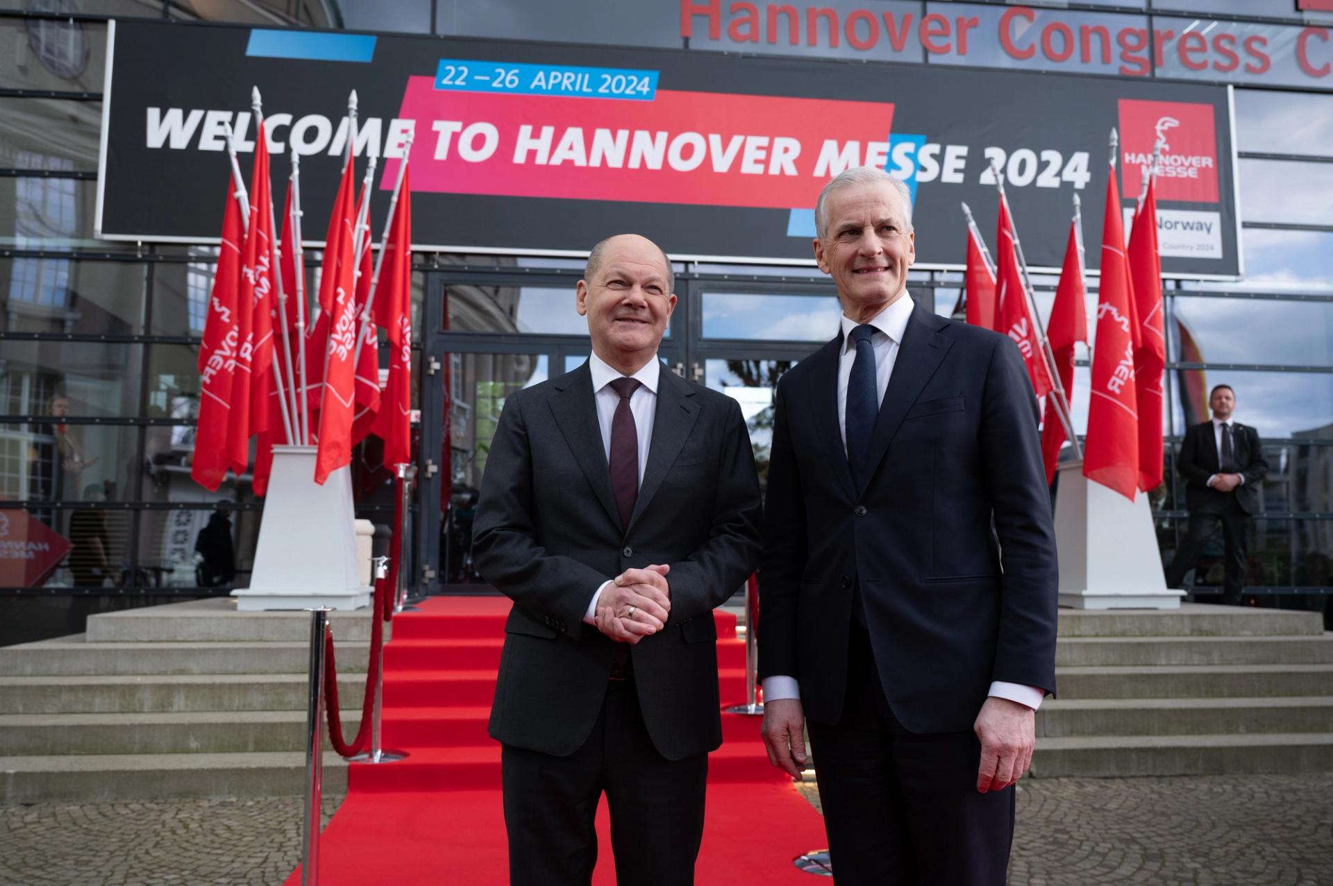 Scholz and Støre 