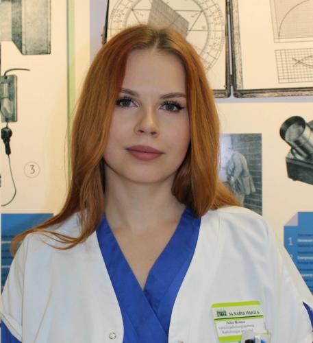 Julia Reinas, Senior Radiographer