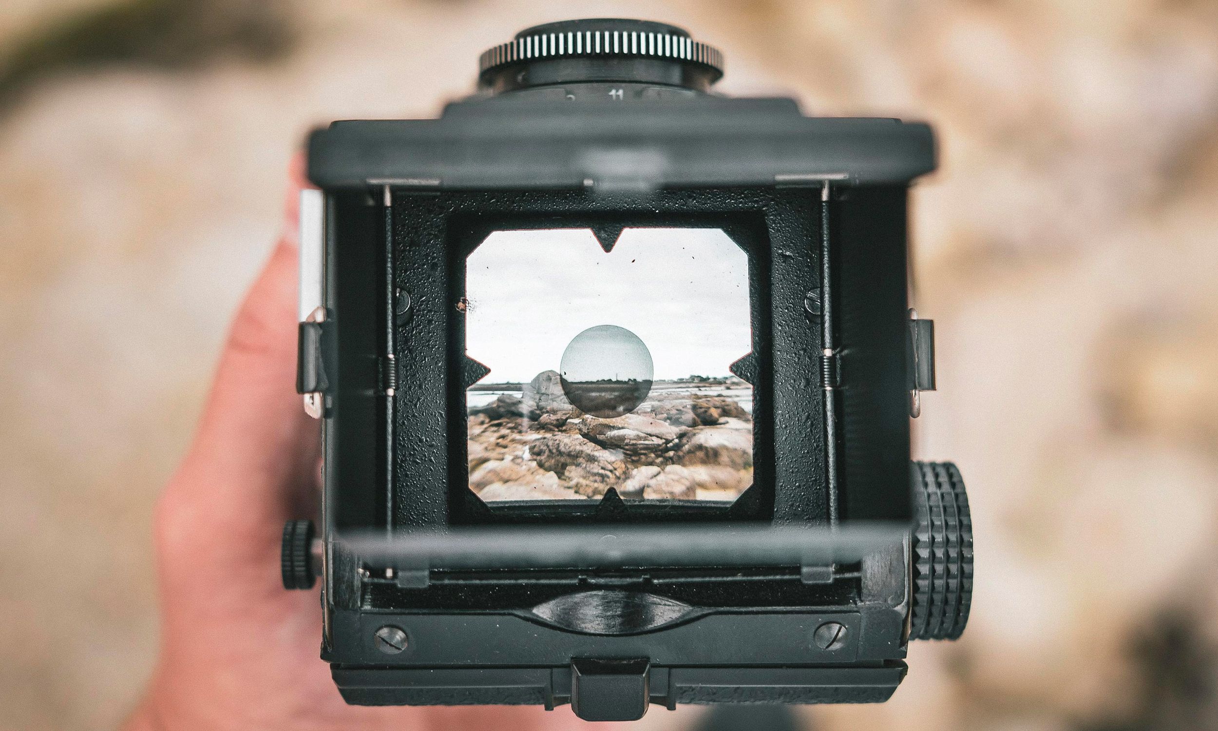 The 3 Best Medium Format Film Cameras | Urth Magazine · Urth Magazine