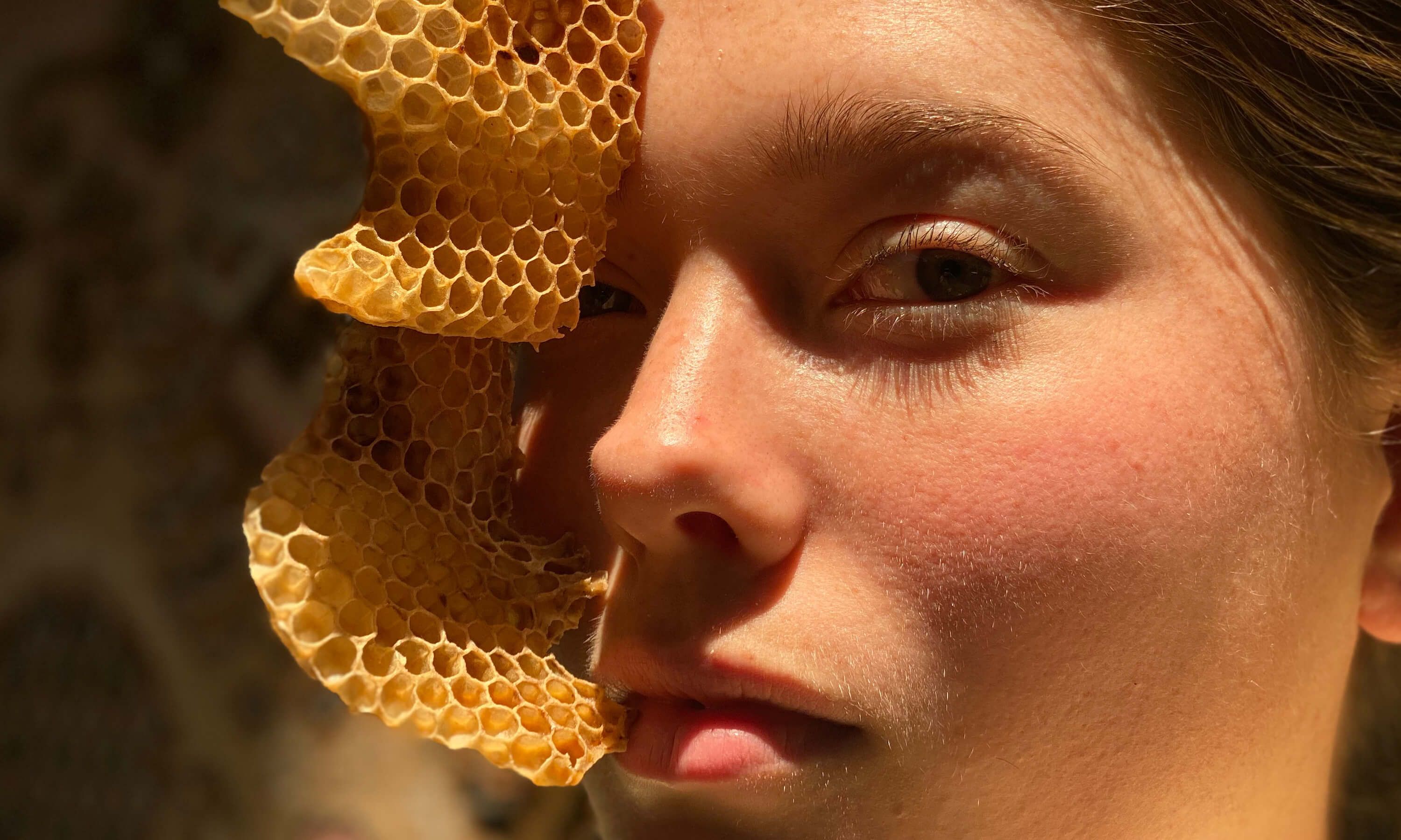 Honey Fingers: The Beekeeper Using Art to Bring People Closer to Nature