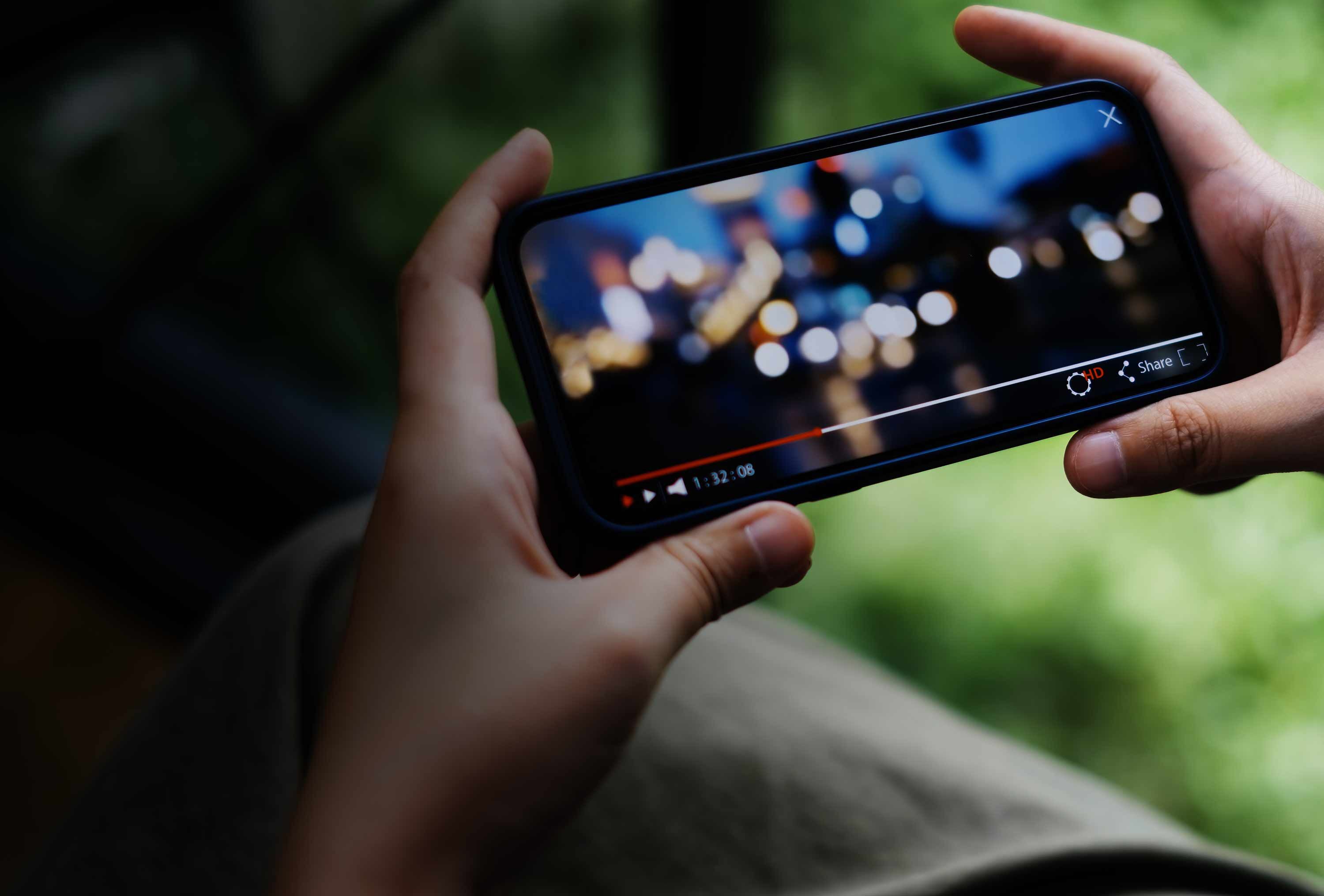 Screens and connections