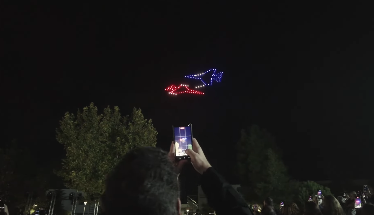 SkySymphony & Hellenic Air Force: A Spectacular Display of Light and Pride in the Sky