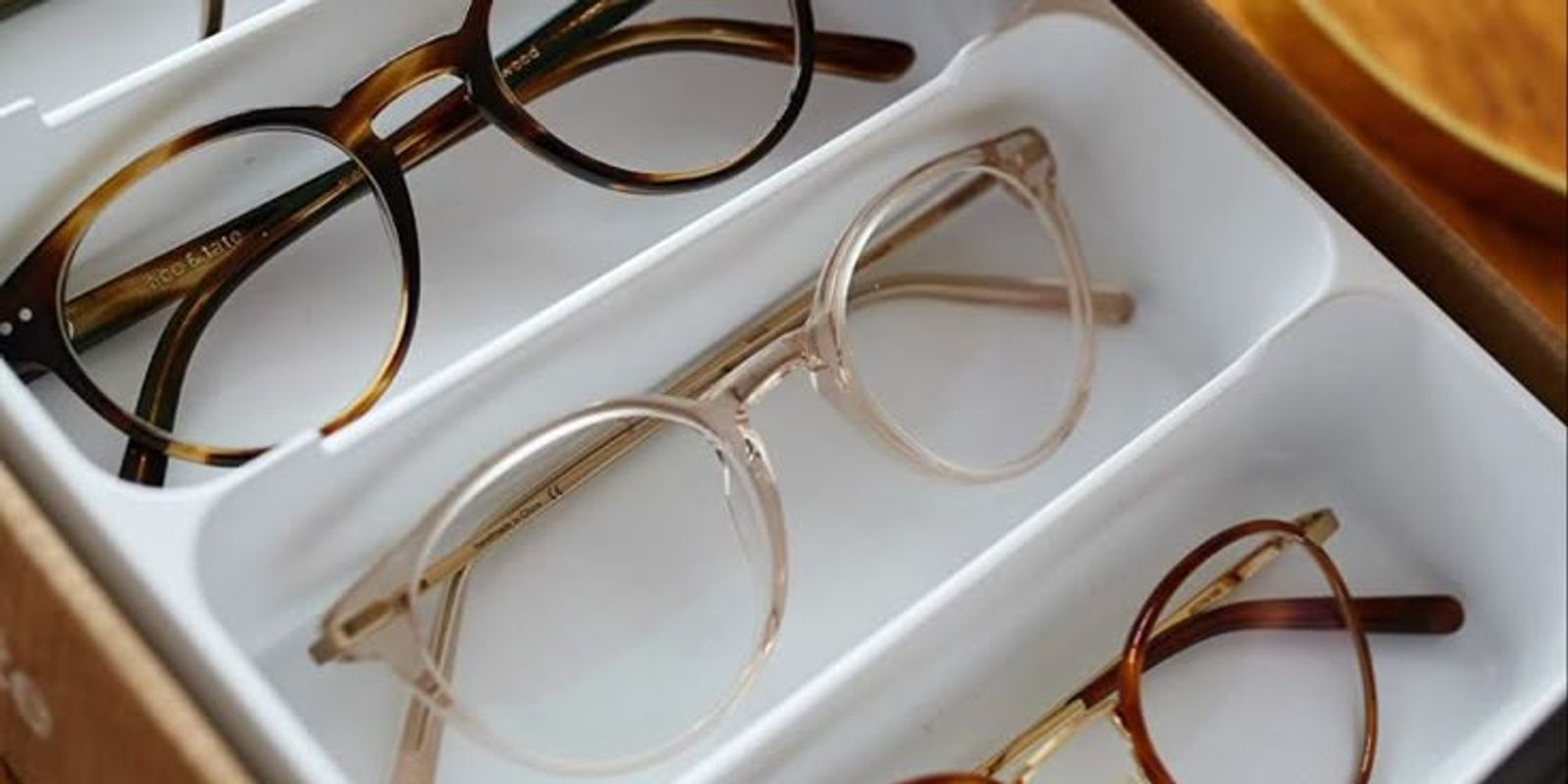 Brillen aan huis bij MEYE Optiek
