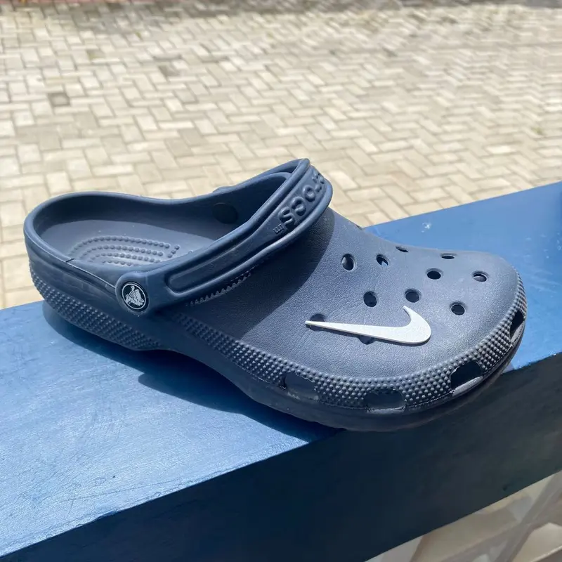 3D Print Jibbitz Swoosh Pin Atas Sepasang