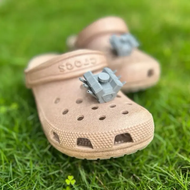 3D Print Jibbitz Crocs Charm V6 Engine