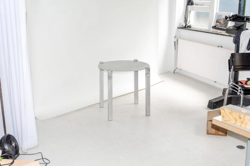 Cast table