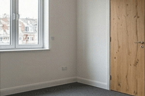 Isolation phonique : l'importance du choix de vos portes pour le confort de votre maison.