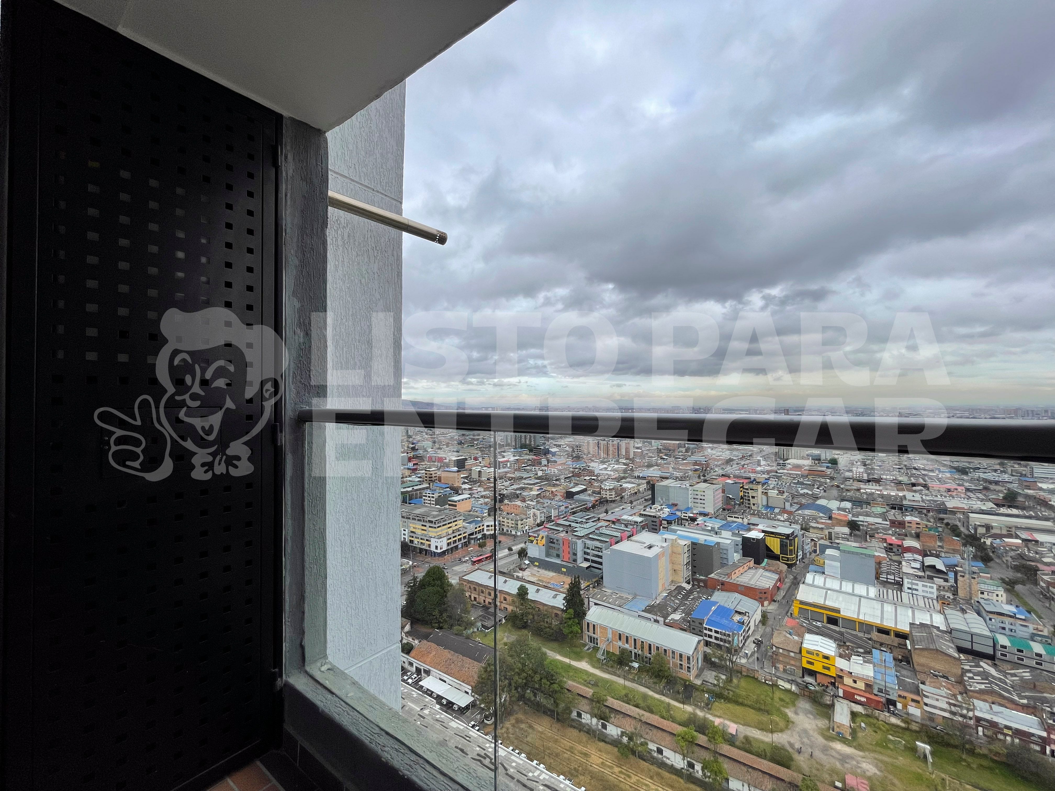 Apartamento en venta en torre estación
