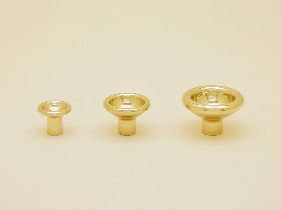 Concave Knobs in Brass and Stainless Steel