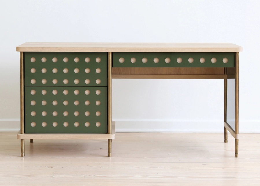 STRATA DESK Single Pedestal