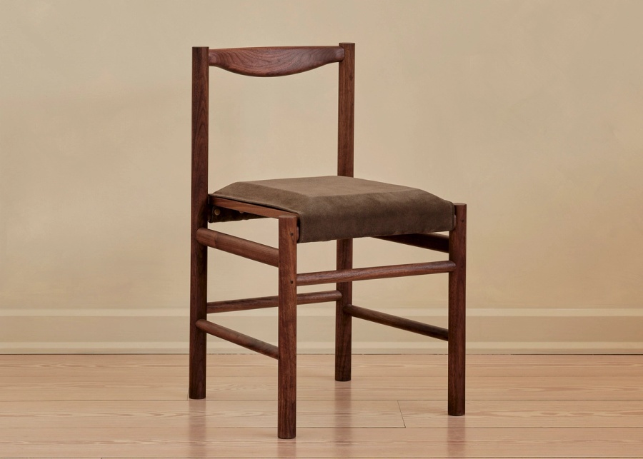 RANGE CHAIR with leather seat