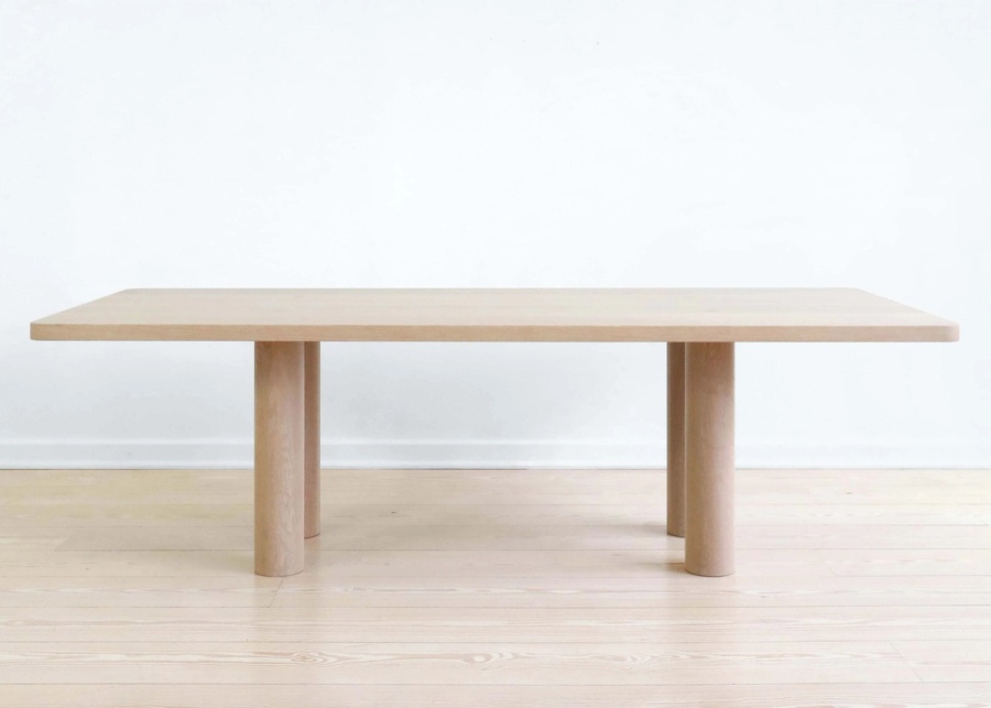 Wood Column Dining Table with 4 Centered Legs