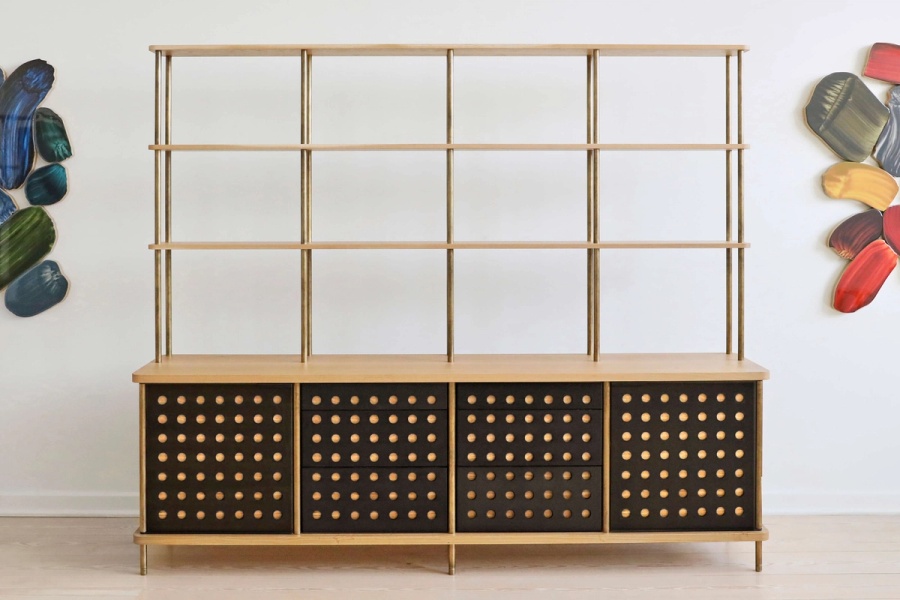 STRATA HUTCH Four Bay