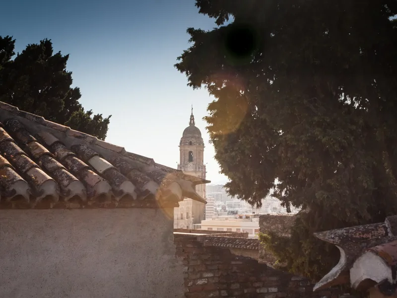 Viajes - el vibrante corazón de la Costa del Sol con nuestra guía definitiva para explorar Málaga en - Málaga en 2 Días Gu...