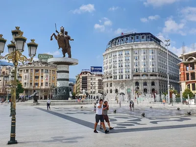 Vista panorámica de Skopje, Macedonia del Norte