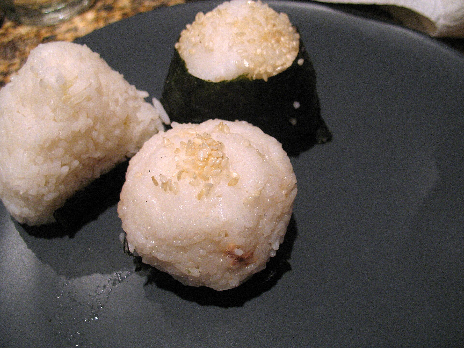Onigiri, Todo Japón
