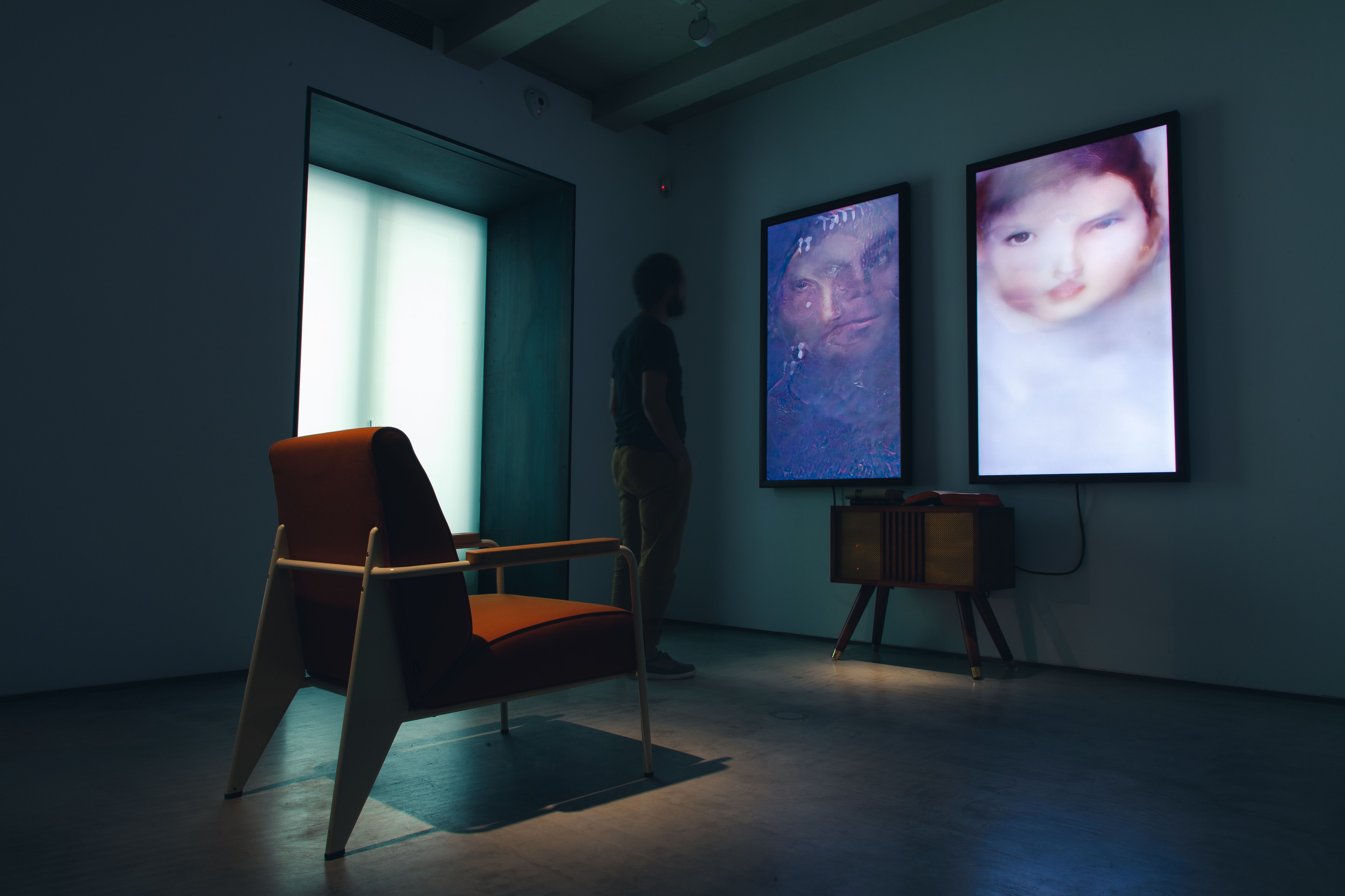 Obra de Mario Klingemann: rostros generados por inteligencia artificial