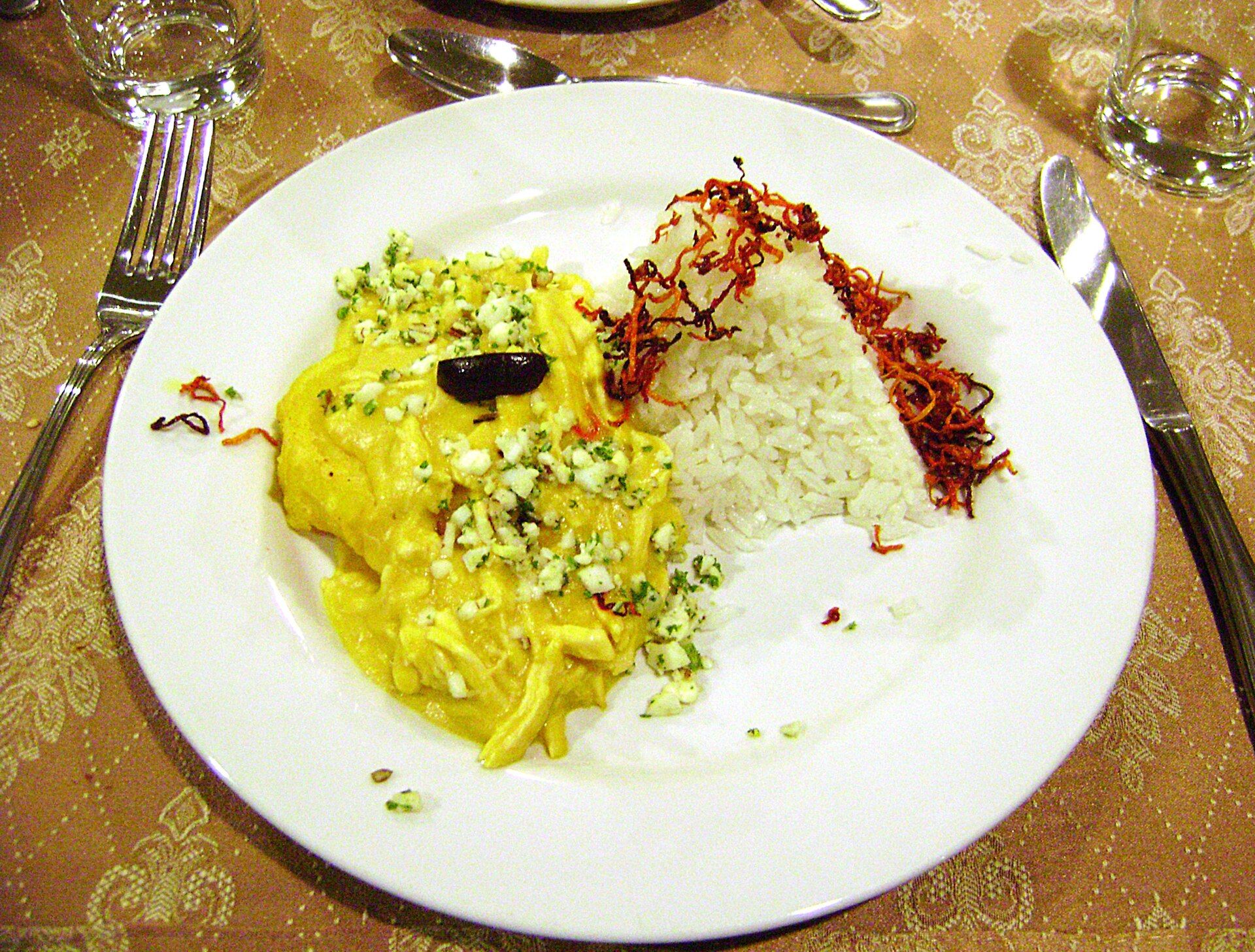 Ají de gallina (gourmet) b