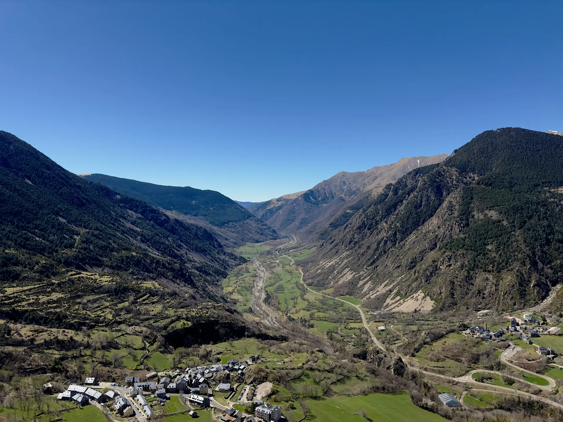 Vall de Boí: dos días entre templos y glaciares - imagen principal