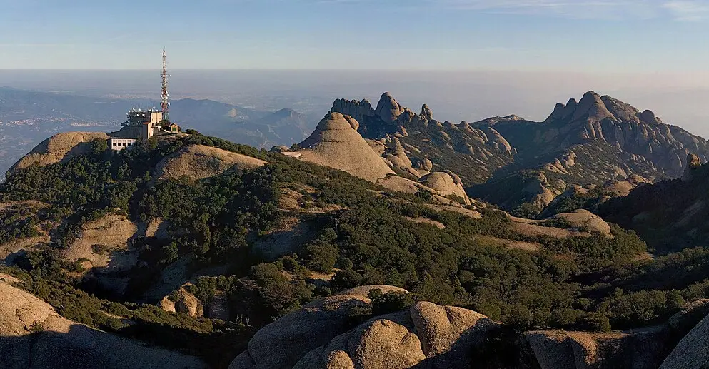 Montserrat : monastère et routes