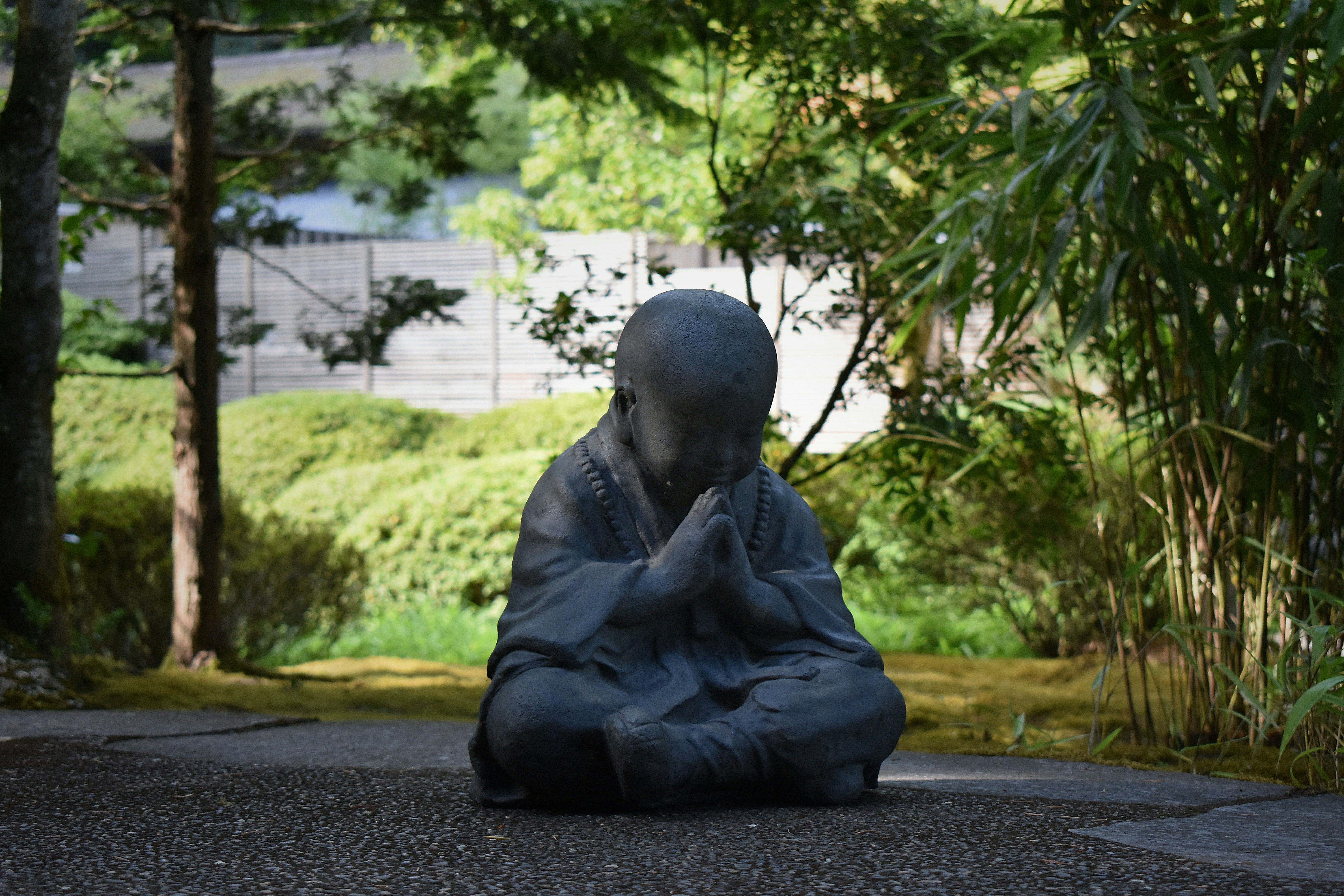 Kintsugi: la filosofía japonesa del oro en las grietas - imagen principal