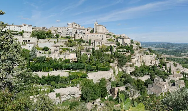 luberon-villages-colgados-lavender