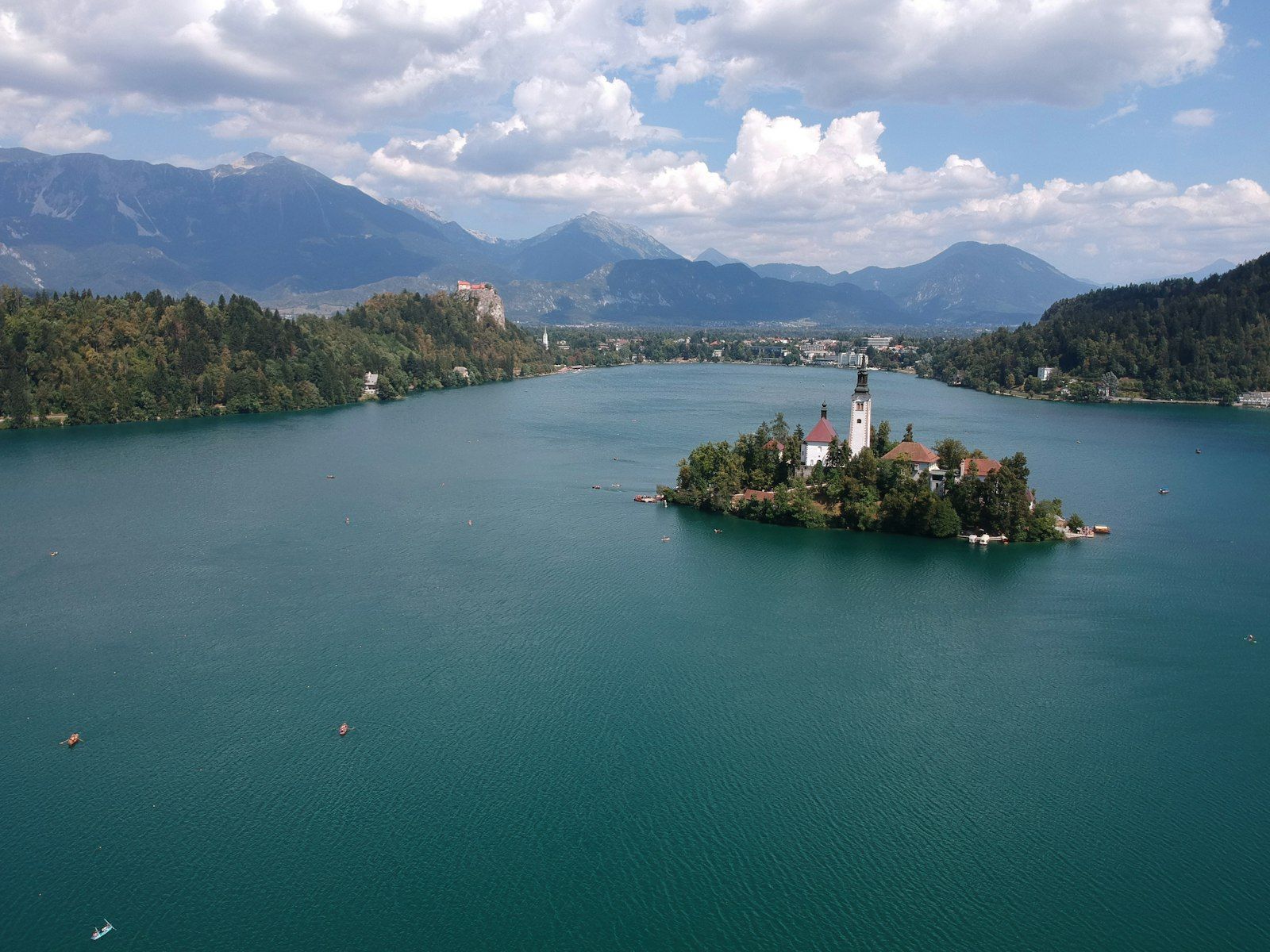 a small island in the middle of a lake