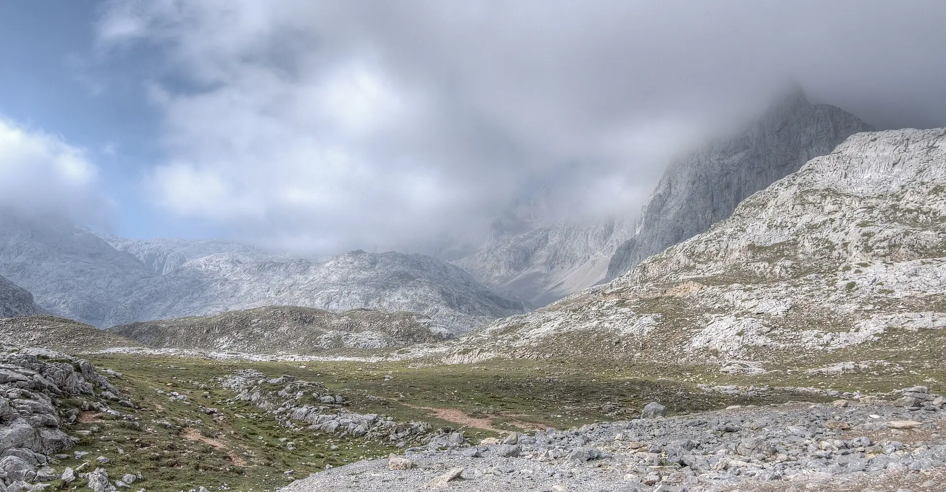 Picos de Europa : Liébana et Fuente Dé
