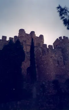Routes ouvertes à travers Ayora, Almansa et la Sierra de Mariola